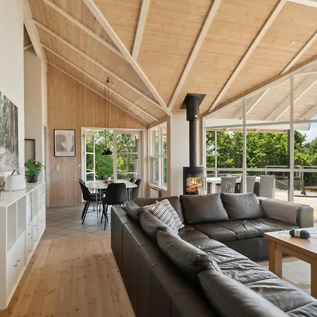 Awesome Home In Ebeltoft With Wifi Tatil Evi