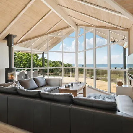 Tatil Evi Awesome Home In Ebeltoft With Wifi